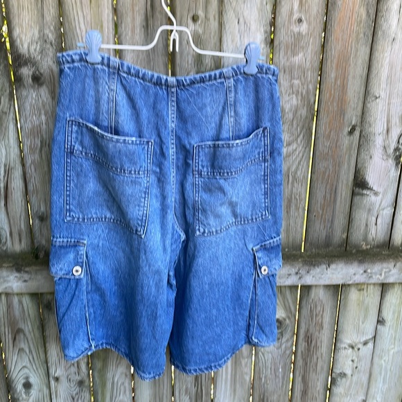 Free People We The Free Reina Cargo Shorts pockets drawstring M - Picture 11 of 16